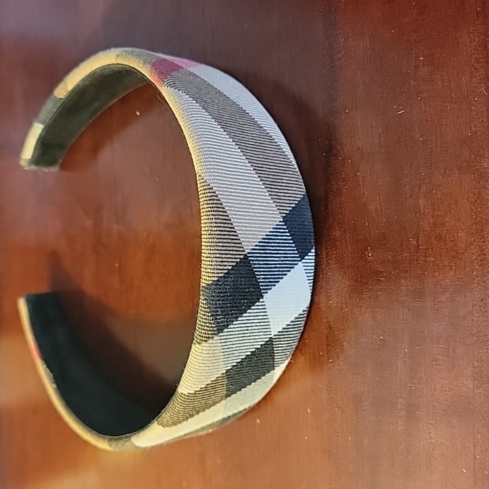 Burberry headband